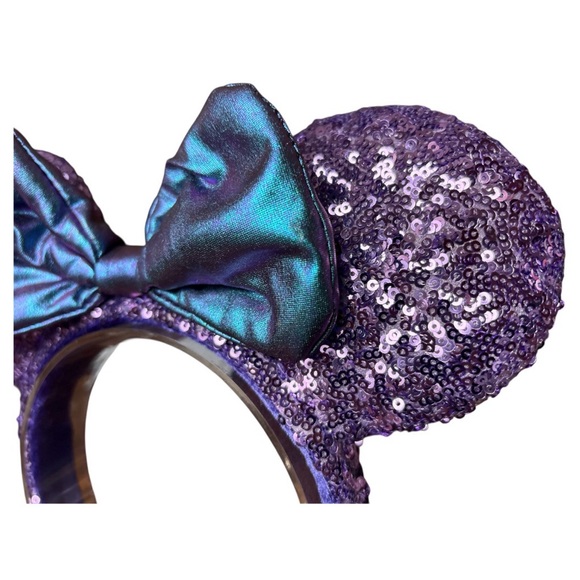 Disney Purple Minnie Mouse Bow Sequins Potion Iridescent Headband Ears NWT 1 - Picture 2 of 5
